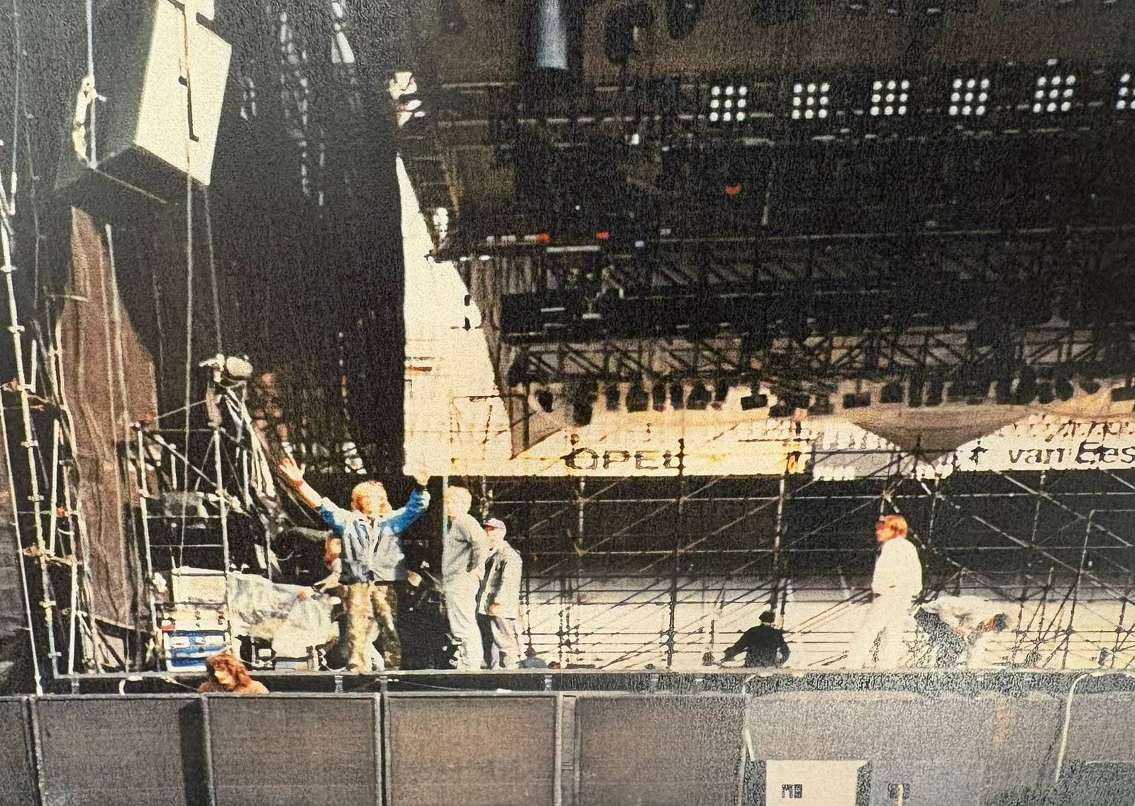Hartman Local Crew - Stage preparation